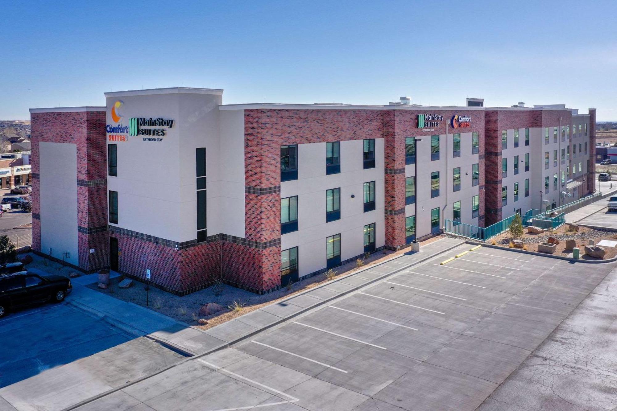 Comfort Suites Colorado Springs East -Medical Center Area Exterior foto
